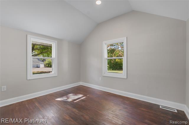 Builiding view nine for 1605 Hughes, Brighton, MI. 48114