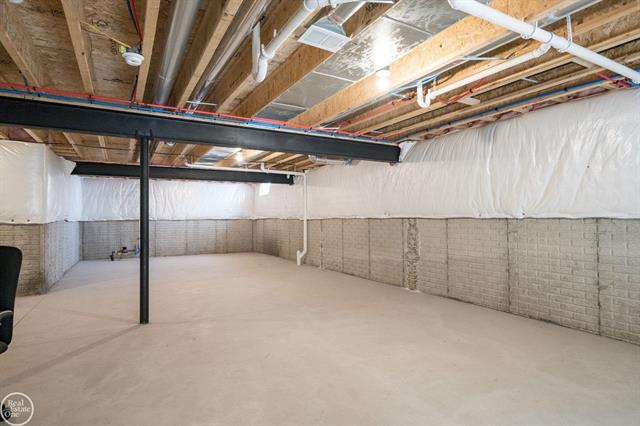 Builiding view forty three for 16818 Glenhurst Drive, Macomb, MI. 48044