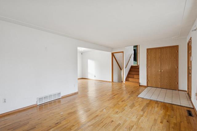 Builiding view six for 1622 Watkins, Battle Creek, MI. 49015