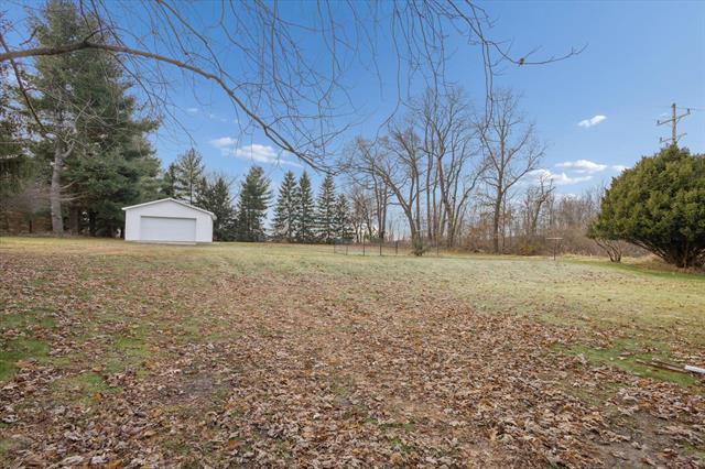 Builiding view thirty five for 1622 Watkins, Battle Creek, MI. 49015