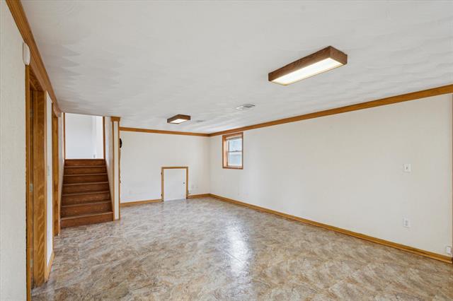 Builiding view twenty five for 1622 Watkins, Battle Creek, MI. 49015