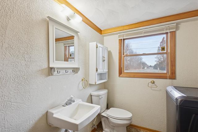 Builiding view twenty seven for 1622 Watkins, Battle Creek, MI. 49015