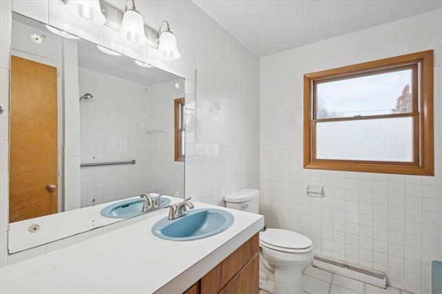 Builiding view twenty two for 1622 Watkins, Battle Creek, MI. 49015