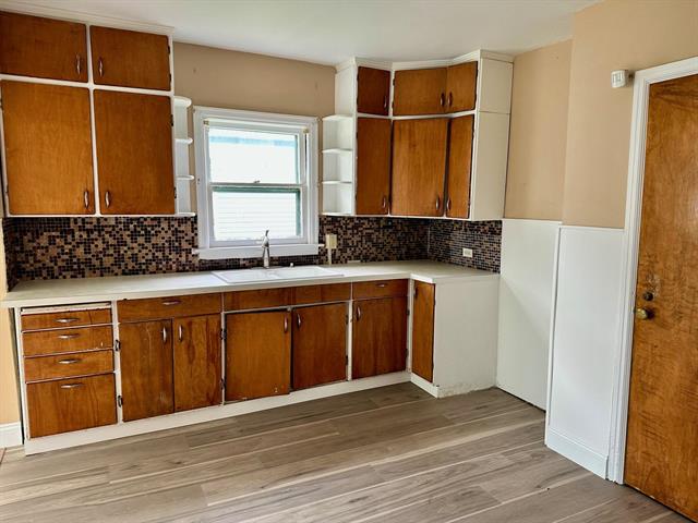 Builiding view six for 2128 Hoyt, Muskegon, MI. 49444