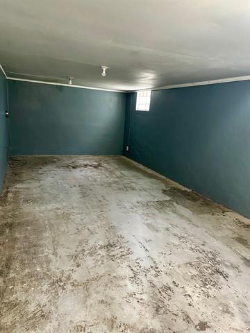 Builiding view sixteen for 2128 Hoyt, Muskegon, MI. 49444