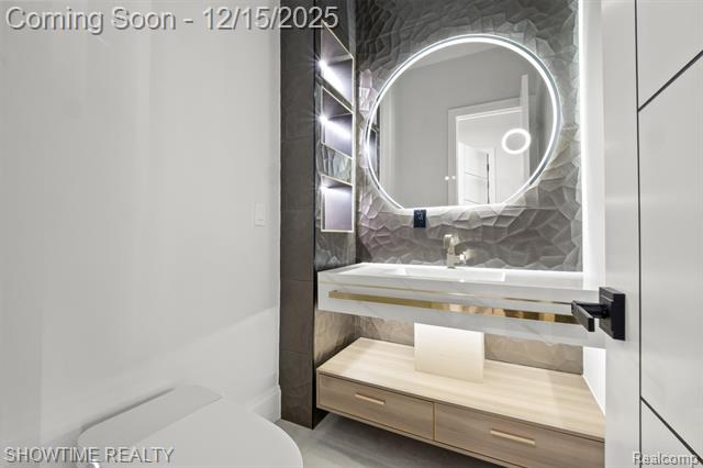 Builiding view seventeen for 13281 Haddon, Fenton, MI. 48430