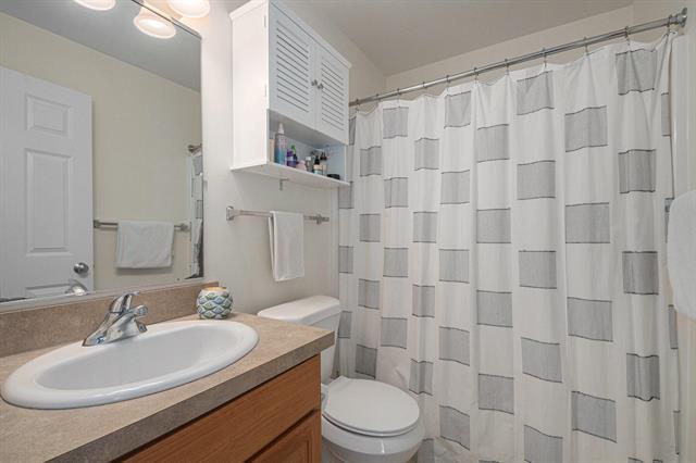 Builiding view eight for 4863 Rapid River, Grandville, MI. 49418