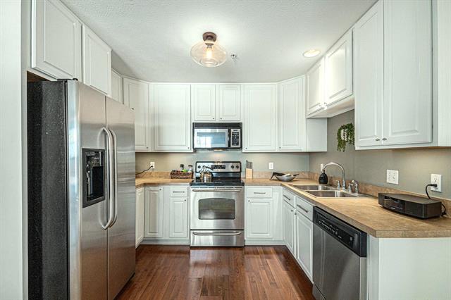 Builiding view seven for 4863 Rapid River, Grandville, MI. 49418