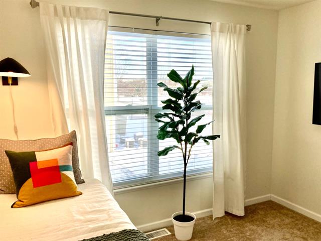 Builiding view thirteen for 4863 Rapid River, Grandville, MI. 49418