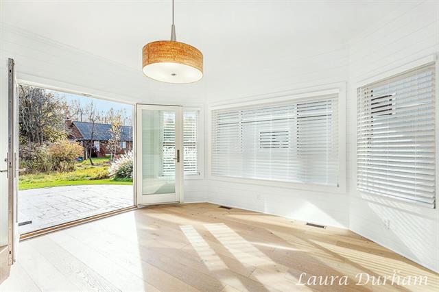 Builiding view fifteen for 408 Park, Douglas, MI. 49406