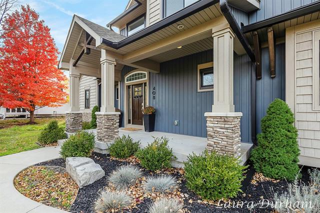 Builiding view thirty four for 408 Park, Douglas, MI. 49406