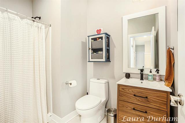 Builiding view twenty seven for 408 Park, Douglas, MI. 49406