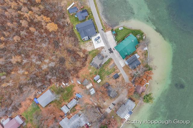 Builiding view thirty one for 1401 White Birch, Stanton, MI. 48888