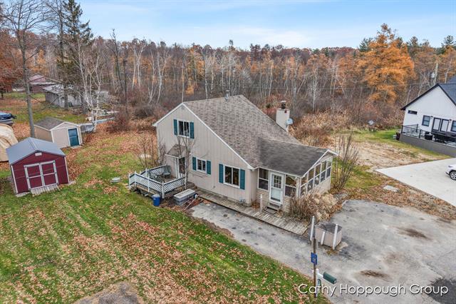 Builiding view twenty two for 1401 White Birch, Stanton, MI. 48888