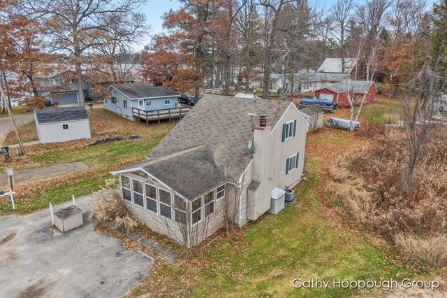 Builiding view twenty for 1401 White Birch, Stanton, MI. 48888