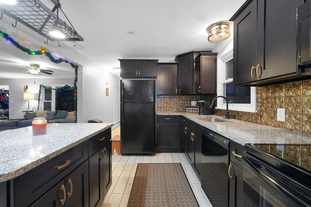 Builiding view seven for 117 Fairview, Niles, MI. 49120