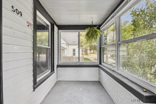 Builiding view five for 509 Diamond, Grand Rapids, MI. 49506