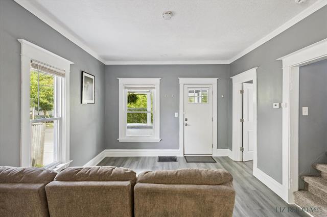 Builiding view ten for 509 Diamond, Grand Rapids, MI. 49506