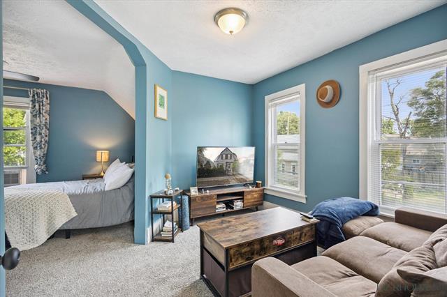 Builiding view twenty seven for 509 Diamond, Grand Rapids, MI. 49506