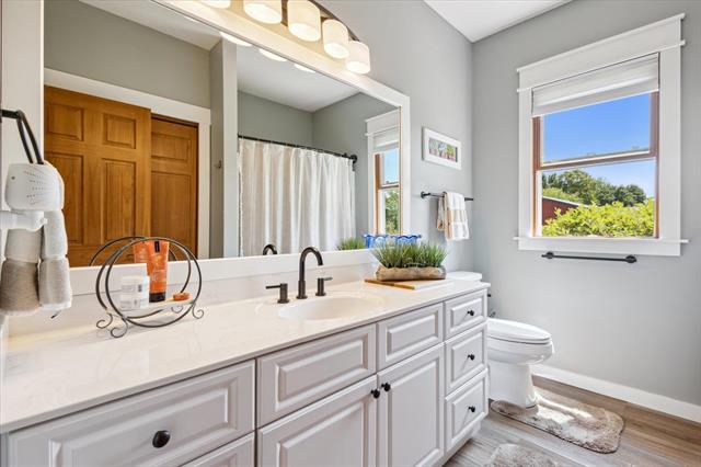 Builiding view fifteen for 70825 Adamsville, Edwardsburg, MI. 49112