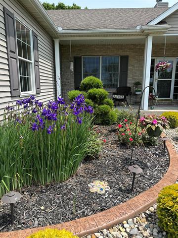 Builiding view fifty six for 70825 Adamsville, Edwardsburg, MI. 49112