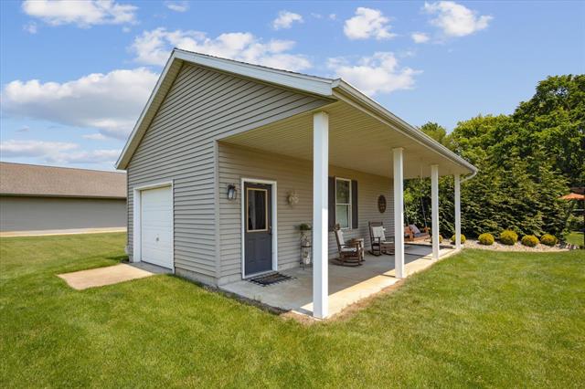 Builiding view forty for 70825 Adamsville, Edwardsburg, MI. 49112