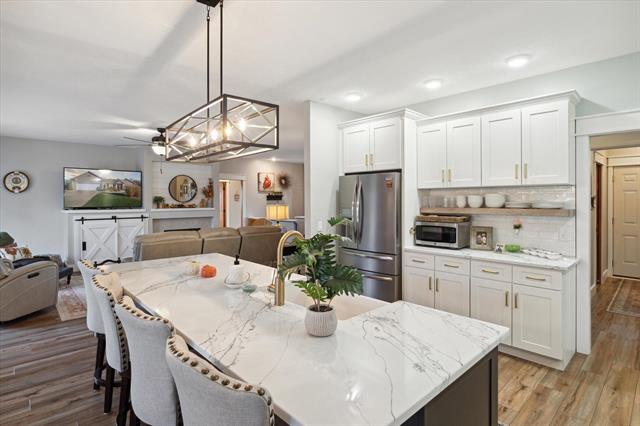 Builiding view four for 70825 Adamsville, Edwardsburg, MI. 49112