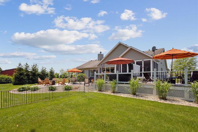 Builiding view thirty five for 70825 Adamsville, Edwardsburg, MI. 49112