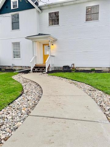 Builiding view fifteen for 13773 Saubee, Lake Odessa, MI. 48849