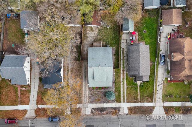 Builiding view forty six for 1828 Willard, Grand Rapids, MI. 49507