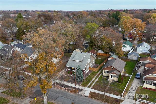 Builiding view forty two for 1828 Willard, Grand Rapids, MI. 49507