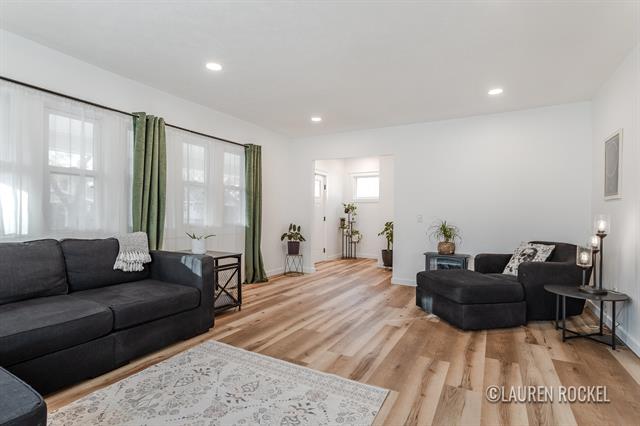 Builiding view four for 1828 Willard, Grand Rapids, MI. 49507