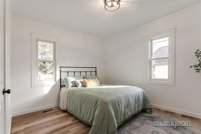 Builiding view sixteen for 1828 Willard, Grand Rapids, MI. 49507