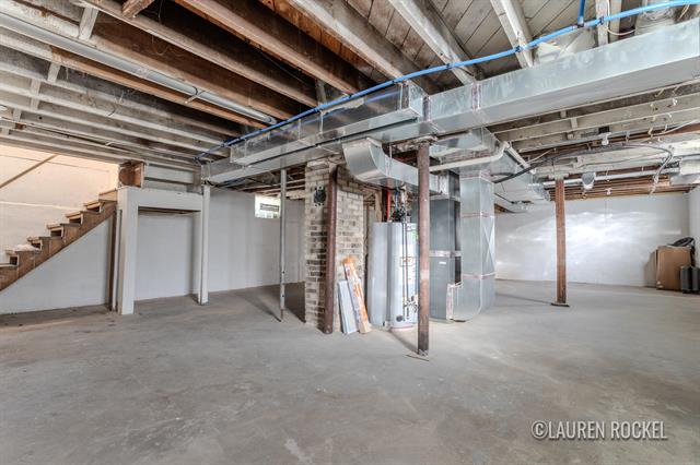 Builiding view thirty four for 1828 Willard, Grand Rapids, MI. 49507