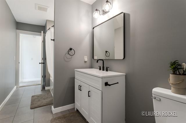 Builiding view twenty eight for 1828 Willard, Grand Rapids, MI. 49507