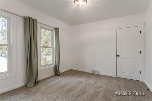 Builiding view twenty four for 1828 Willard, Grand Rapids, MI. 49507