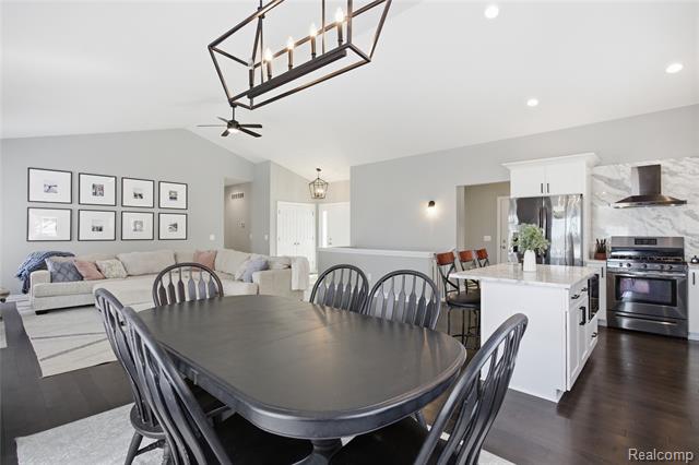 Builiding view eleven for 2430 Judah, Lake Orion, MI. 48359