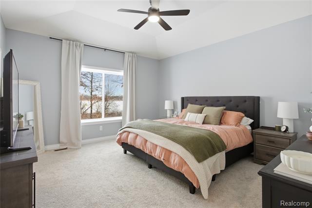 Builiding view twenty for 2430 Judah, Lake Orion, MI. 48359