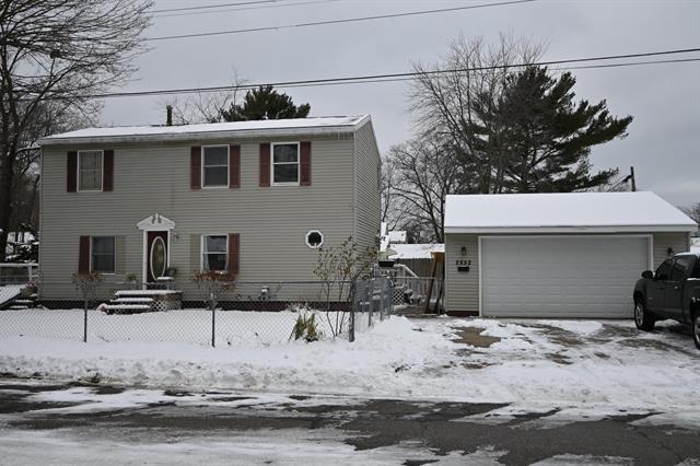 front view for 2552 Miner Avenue, Muskegon, Mi. 49441