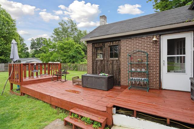 Builiding view twenty eight for 308 State, Albion, MI. 49224