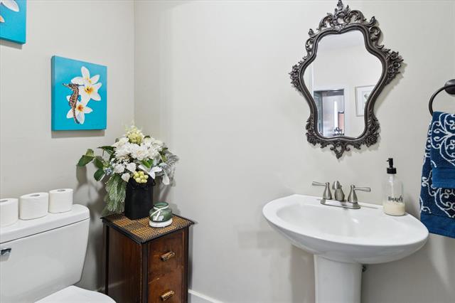 Builiding view twenty one for 308 State, Albion, MI. 49224