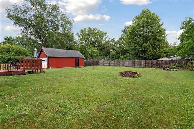 Builiding view twenty seven for 308 State, Albion, MI. 49224