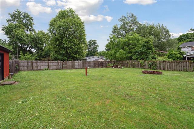 Builiding view twenty six for 308 State, Albion, MI. 49224