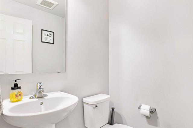 Builiding view fourteen for 330 Lotz, Wayland, MI. 49348