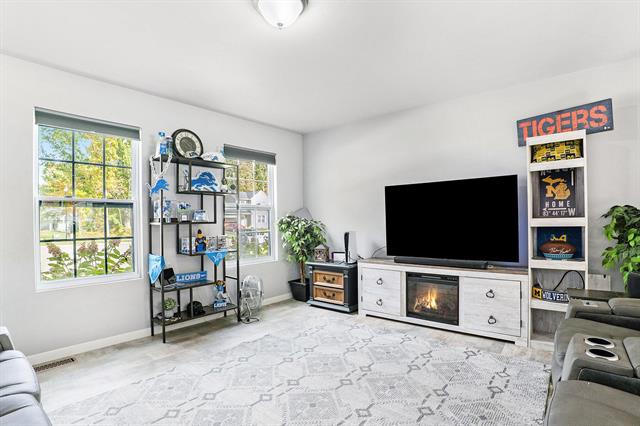 Builiding view seven for 330 Lotz, Wayland, MI. 49348