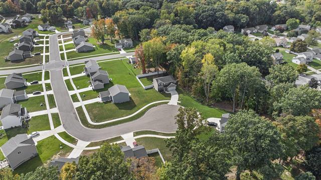 Builiding view thirty one for 330 Lotz, Wayland, MI. 49348