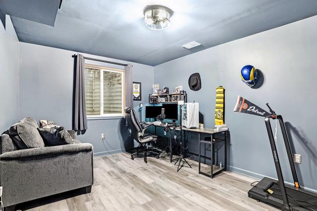 Builiding view twenty eight for 330 Lotz, Wayland, MI. 49348