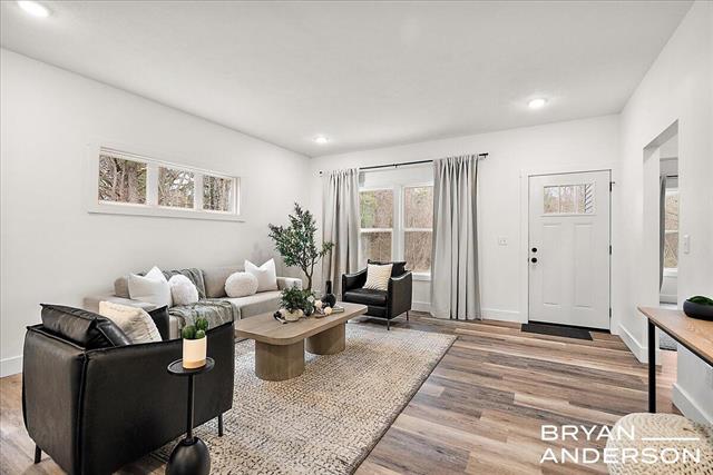 Builiding view seven for 2555 River, Muskegon, MI. 49445