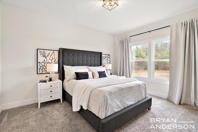 Builiding view seventeen for 2555 River, Muskegon, MI. 49445