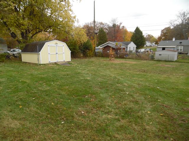 Builiding view twenty one for 216 Miller, Albion, MI. 49224